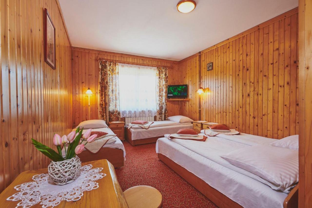Dom Rodziny Sojkow Bed & Breakfast เบียลกาตัทร์ชันสกา ภายนอก รูปภาพ